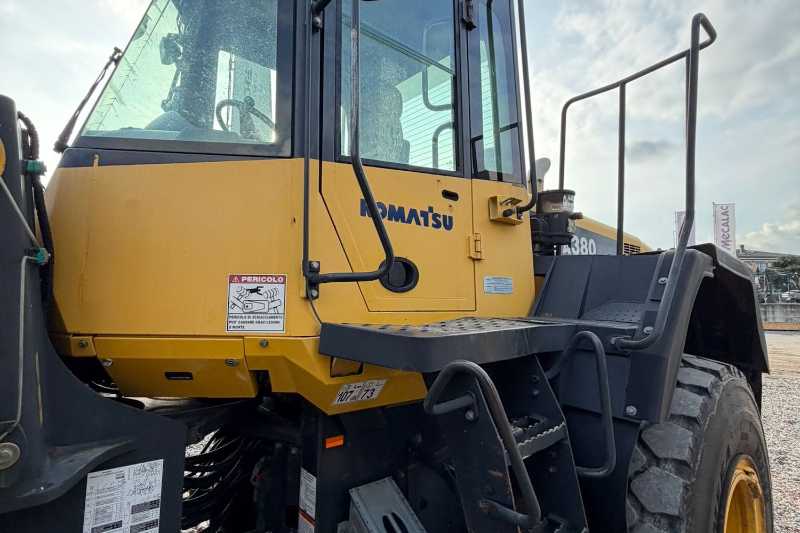 OmecoHub - Immagine KOMATSU WA380-6